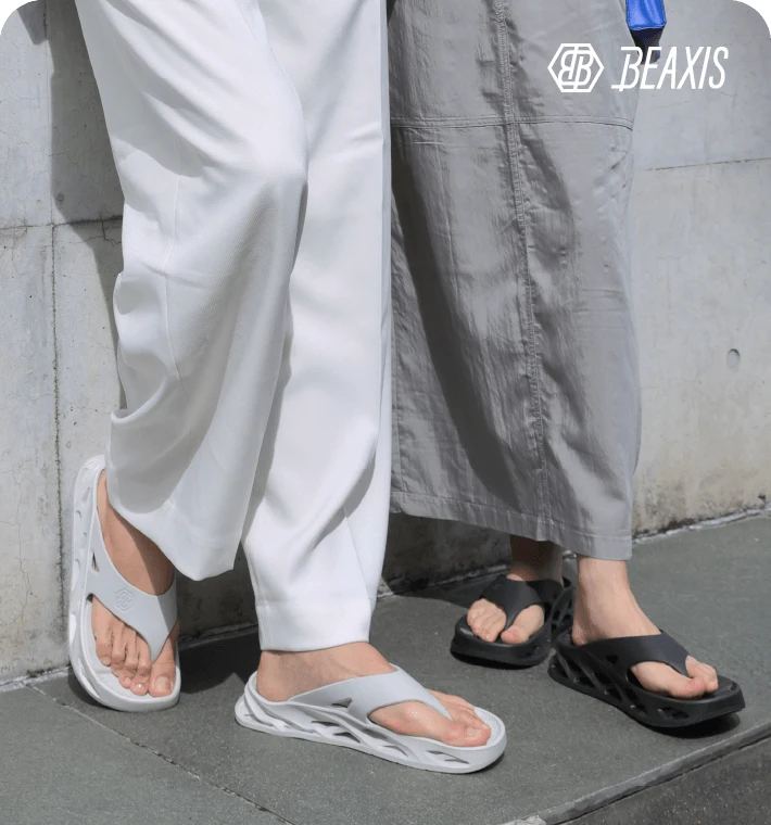 バランスコアトングサンダル 着用画像