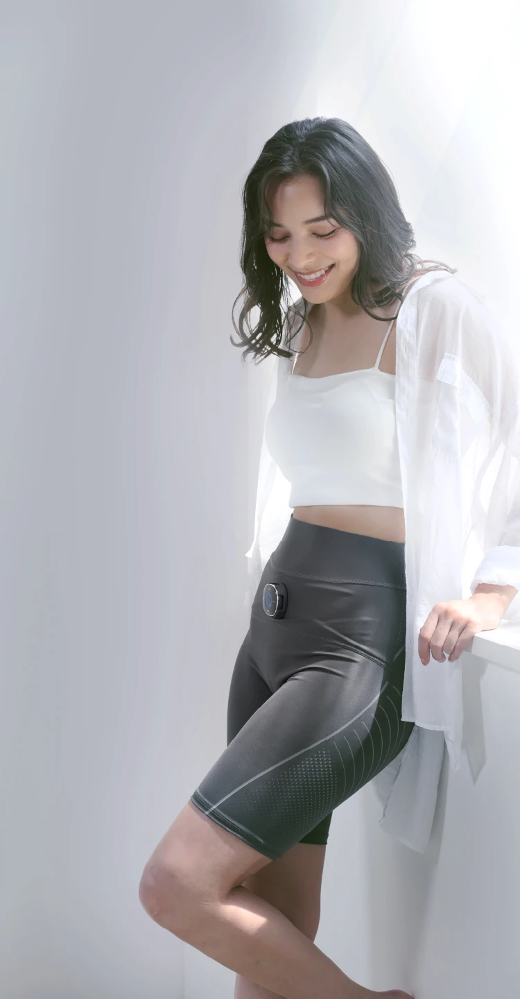 イメージモデル（骨盤底筋EMSスパッツ）