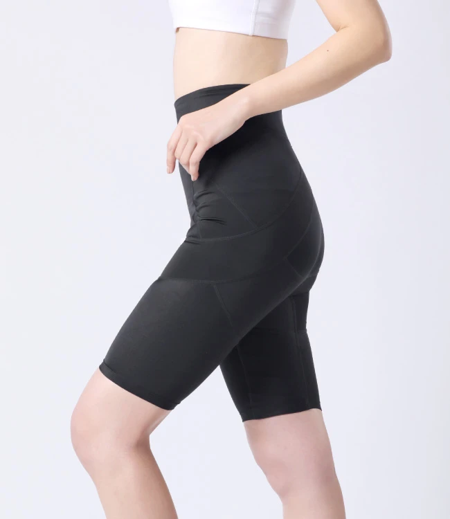 BLACK ブラック 横