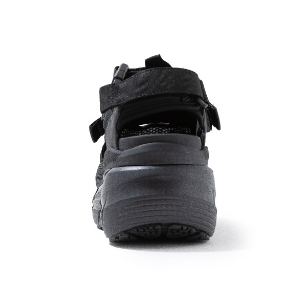 フラットアップサンダル 背面