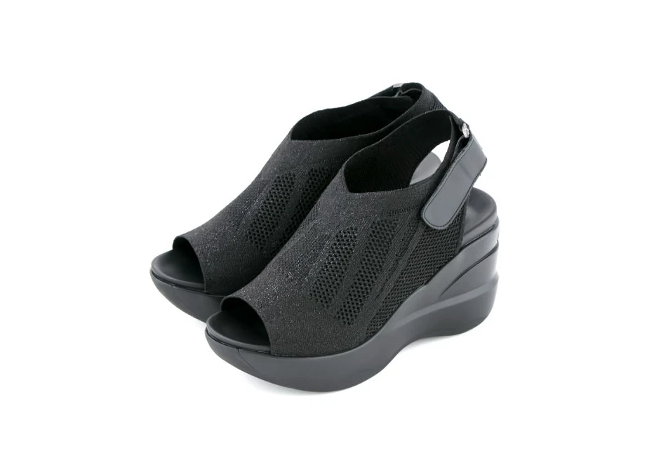 ヒールアップサンダル(メッシュタイプ) 商品詳細