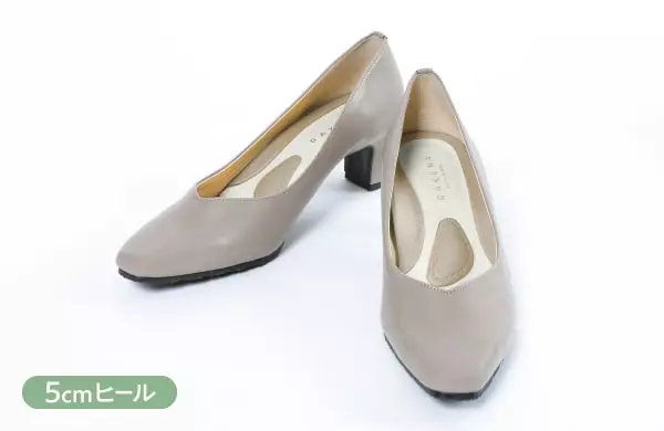 5cmヒール／正面