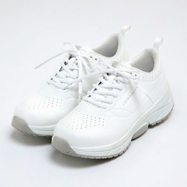 ヨガバランススニーカー（ホワイト）斜め正面