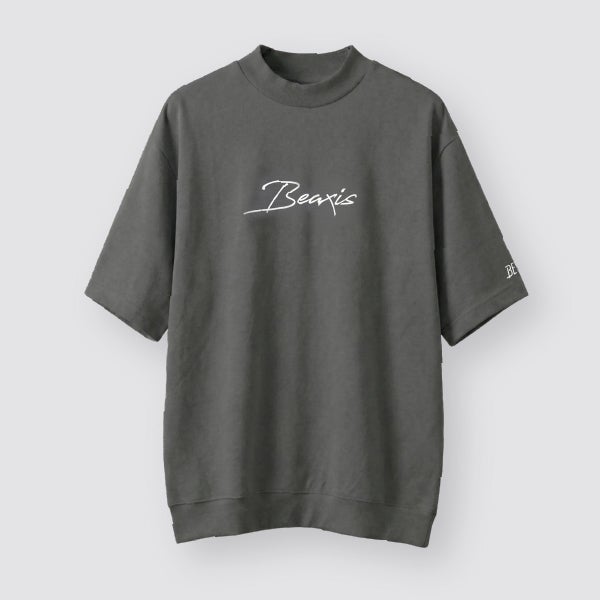 モックネックオーバーTシャツ 手書き風ロゴ BEAXIS(ビーアクシス